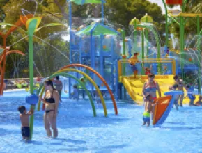 Kids at Splashpad